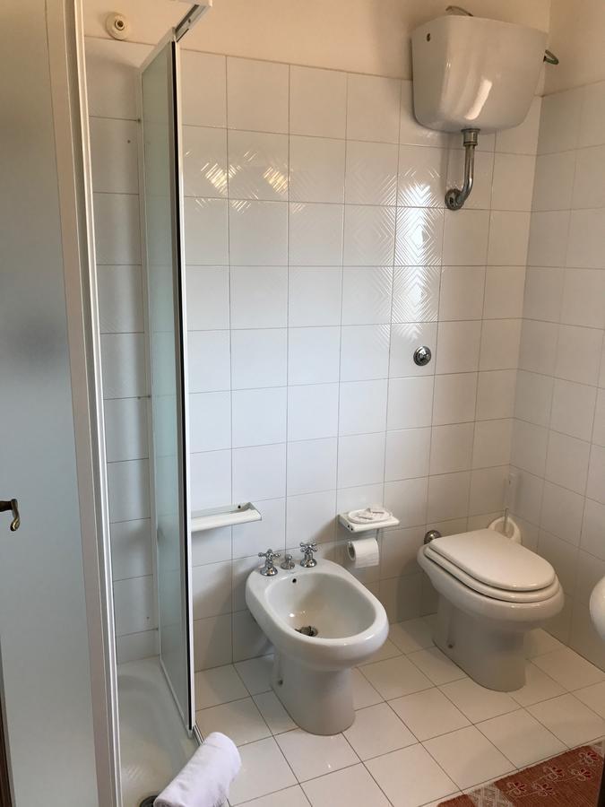 Hotel Marina Badesi Eksteriør billede